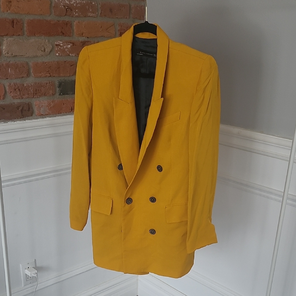 Zara Women's Double-Breasted Mustard Blazer
